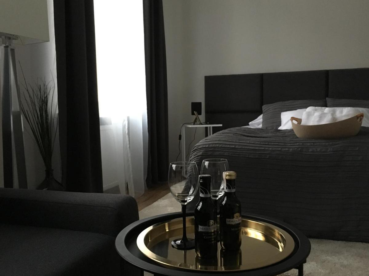 Rezydencja Marzec Gniezno Kültér fotó